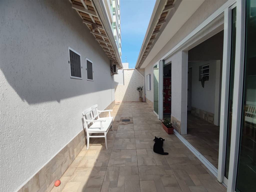Casa com 3 quartos e 151 m² em Vila Caiçara, Praia Grande