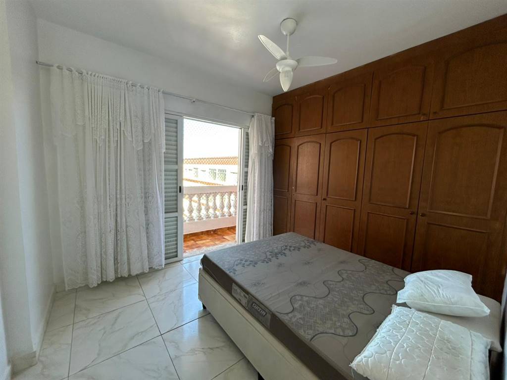 Apartamento com 3 quartos e 131 m² em Vila Caiçara, Praia Grande