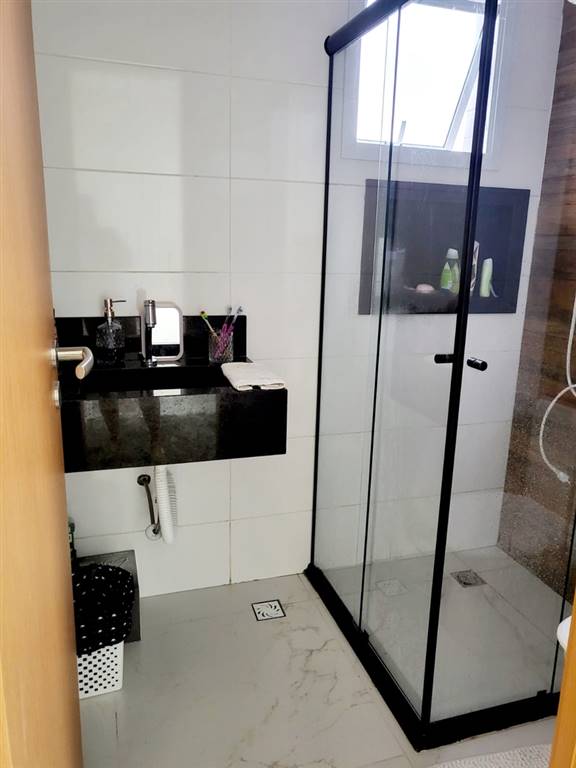 Apartamento com 2 quartos e 76 m² em Vila Caiçara, Praia Grande