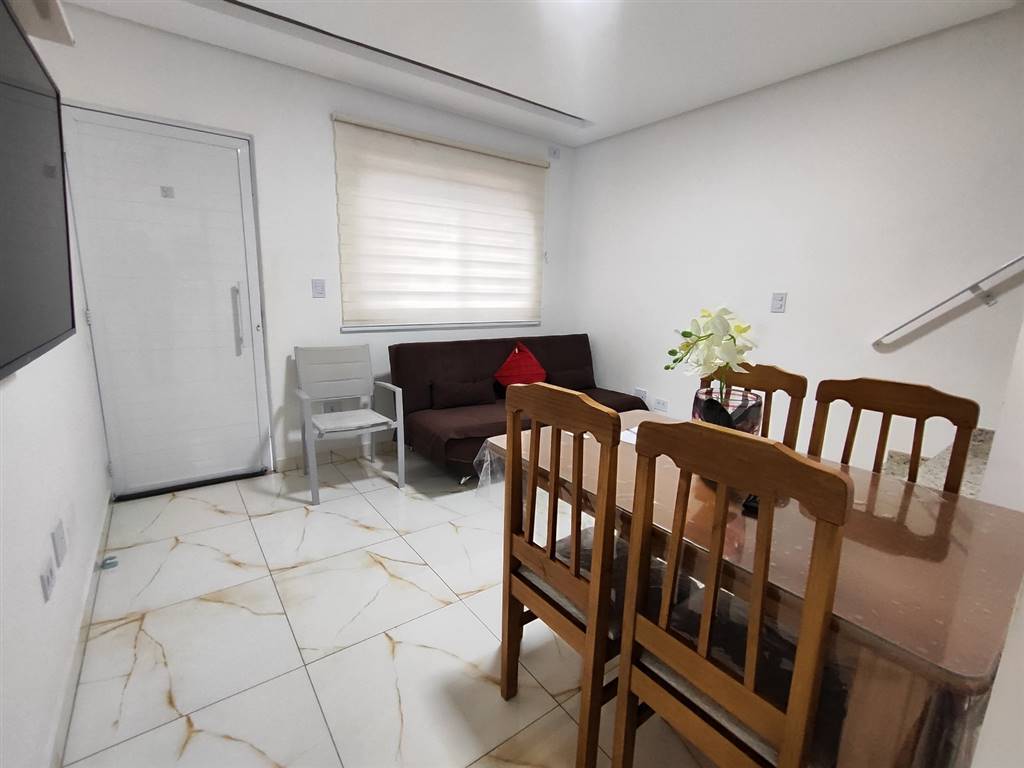 Casa com 2 quartos e 52 m² em Vila Caiçara, Praia Grande