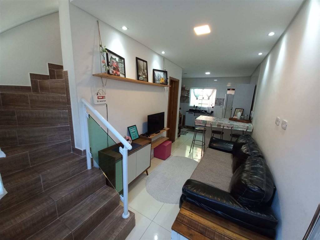 Casa com 2 quartos e 49 m² em Vila Caiçara, Praia Grande