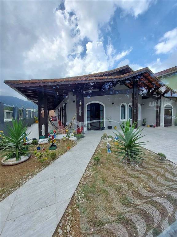 Casa com 4 quartos e 250 m² em Vila Caiçara, Praia Grande
