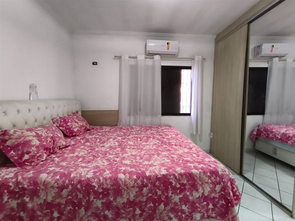 Casa com 3 quartos e 83 m² em Vila Caiçara, Praia Grande