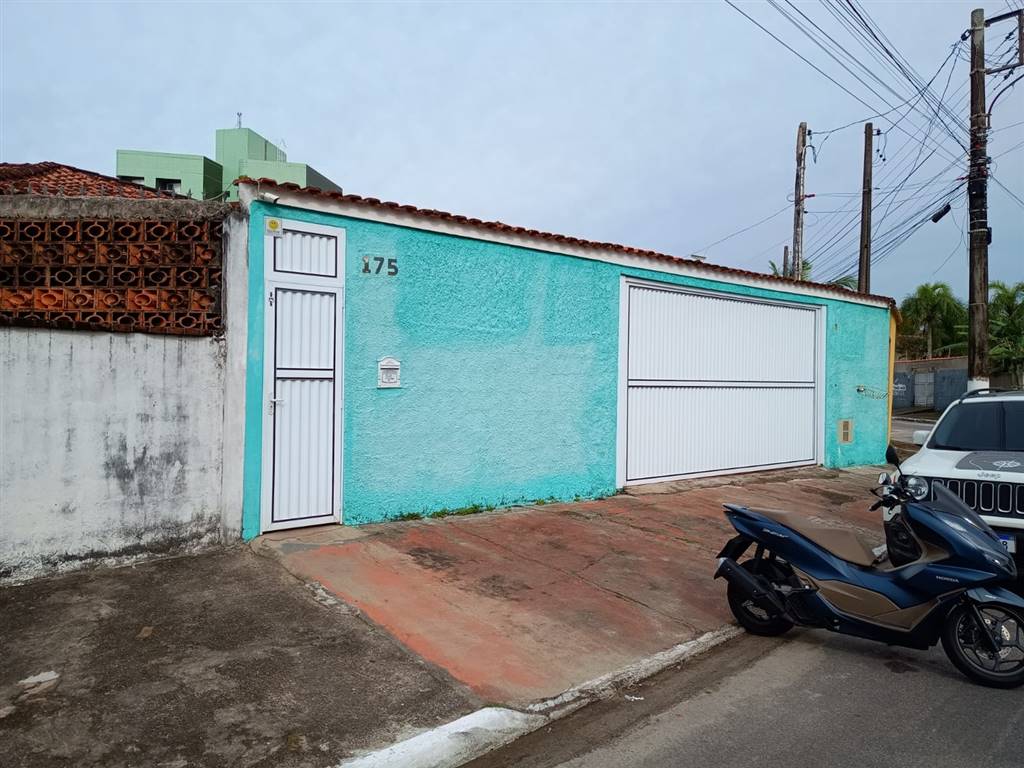 Casa com 3 quartos e 77 m² em Vila Caiçara, Praia Grande