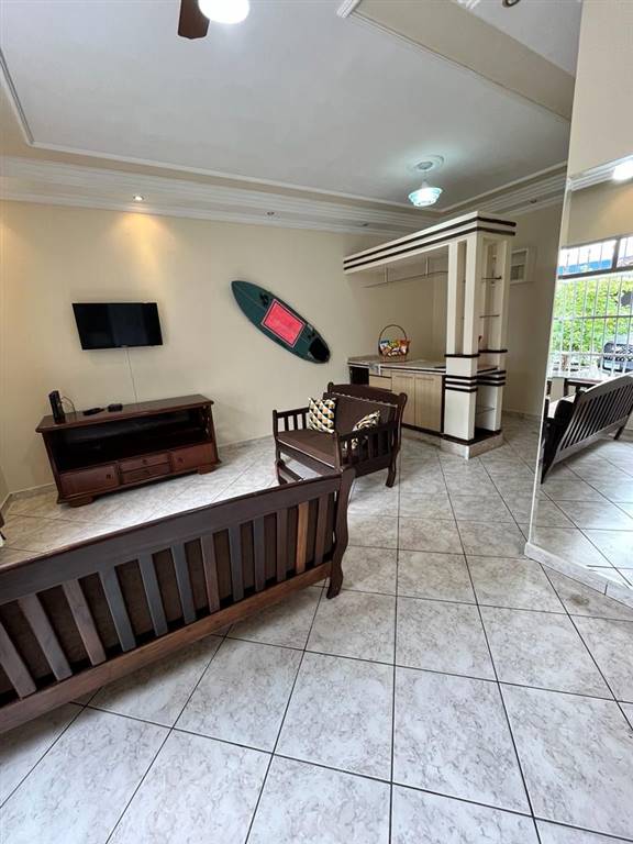 Casa com 2 quartos e 362 m² em Vila Caiçara, Praia Grande