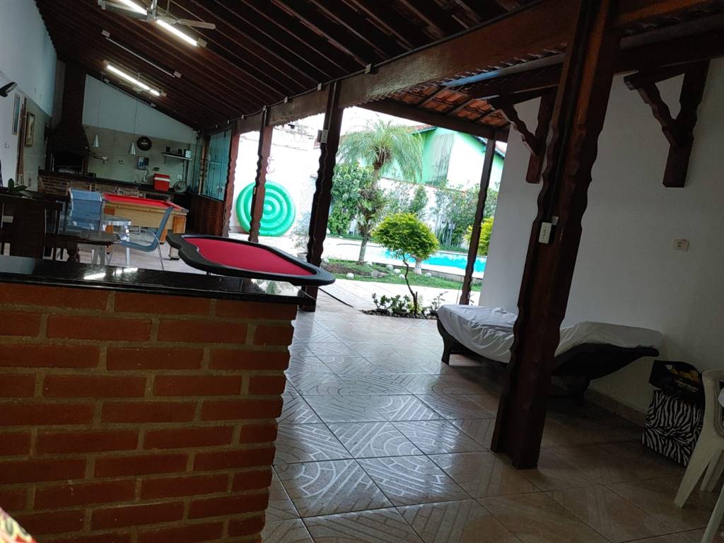 Casa com 5 quartos e 250 m² em Vila Caiçara, Praia Grande