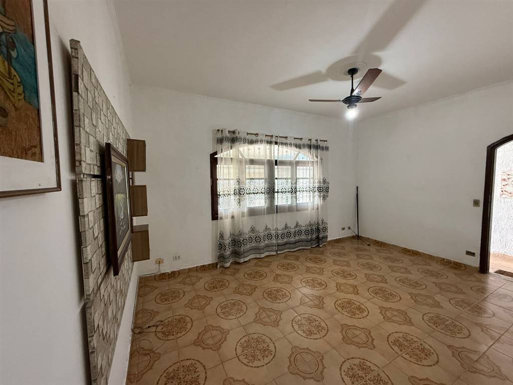 Casa com 2 quartos e 120 m² em Vila Caiçara, Praia Grande