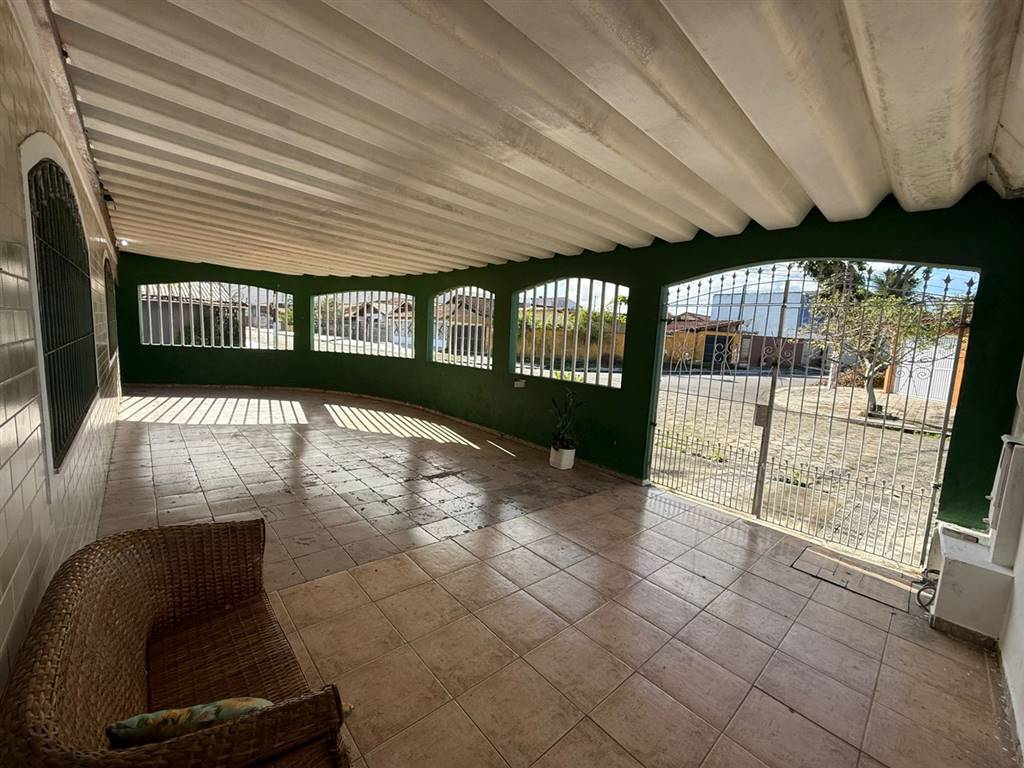 Casa com 2 quartos e 120 m² em Vila Caiçara, Praia Grande