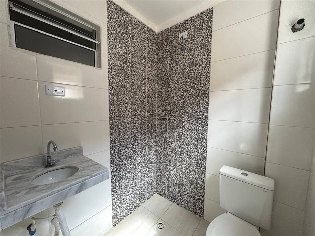 Casa com 2 quartos e 76 m² em Vila Caiçara, Praia Grande