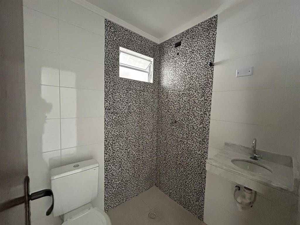 Casa com 2 quartos e 76 m² em Vila Caiçara, Praia Grande