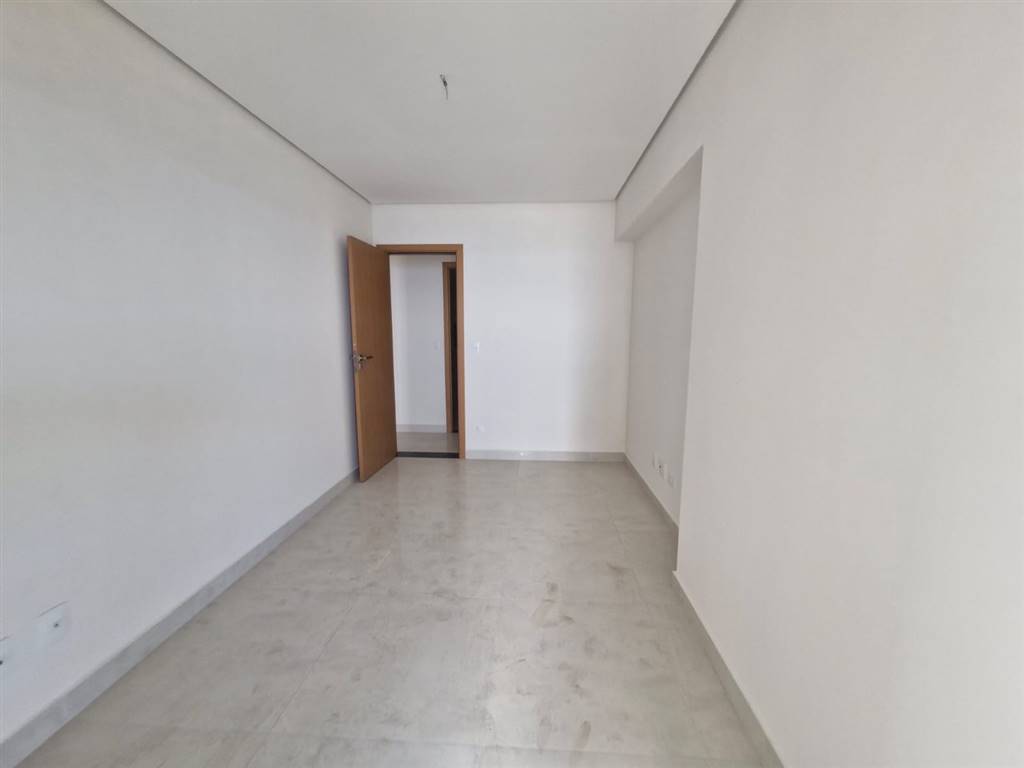 Apartamento com 3 quartos e 120 m² em Vila Caiçara, Praia Grande