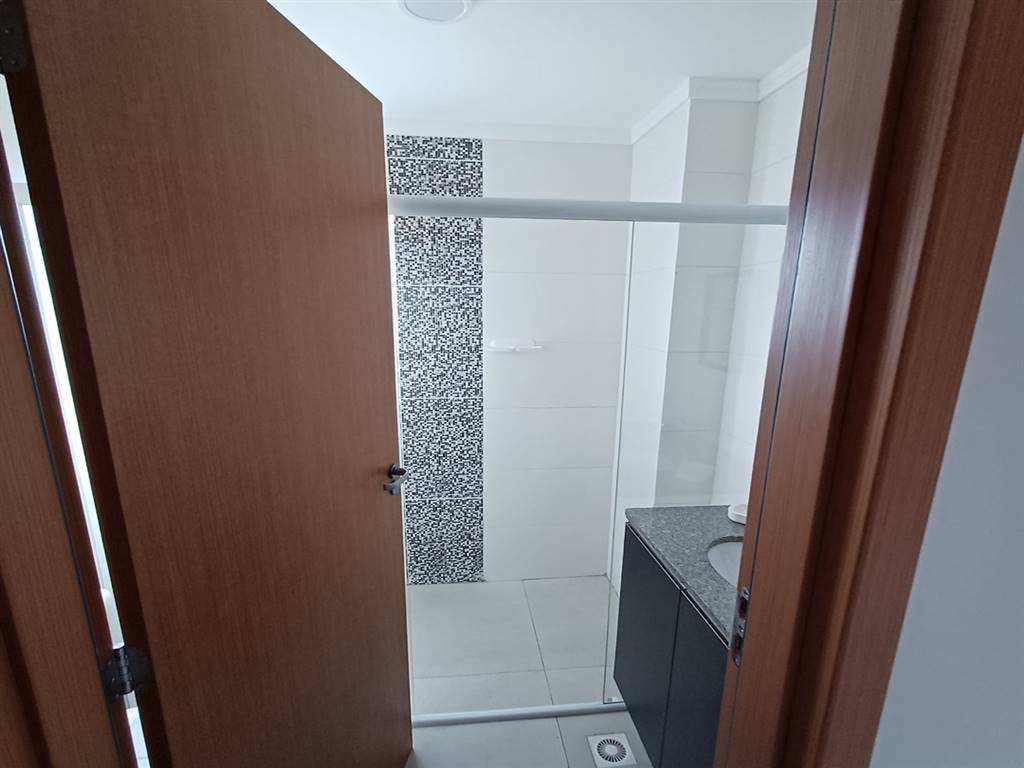 Apartamento com 2 quartos e 65 m² em Vila Caiçara, Praia Grande