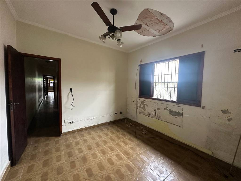 Casa com 3 quartos e 155 m² em Vila Caiçara, Praia Grande