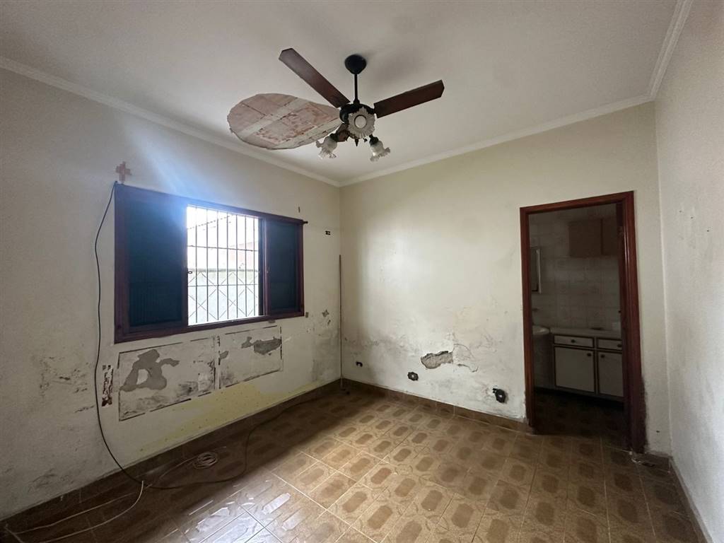 Casa com 3 quartos e 155 m² em Vila Caiçara, Praia Grande