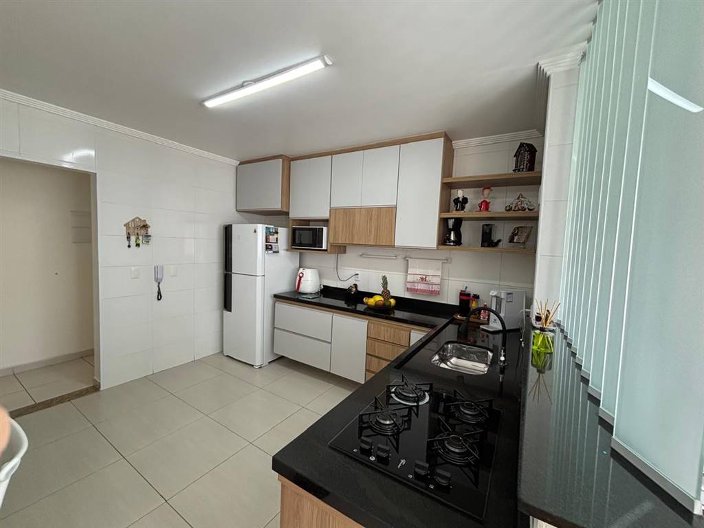 Apartamento com 2 quartos e 100 m² em Vila Caiçara, Praia Grande
