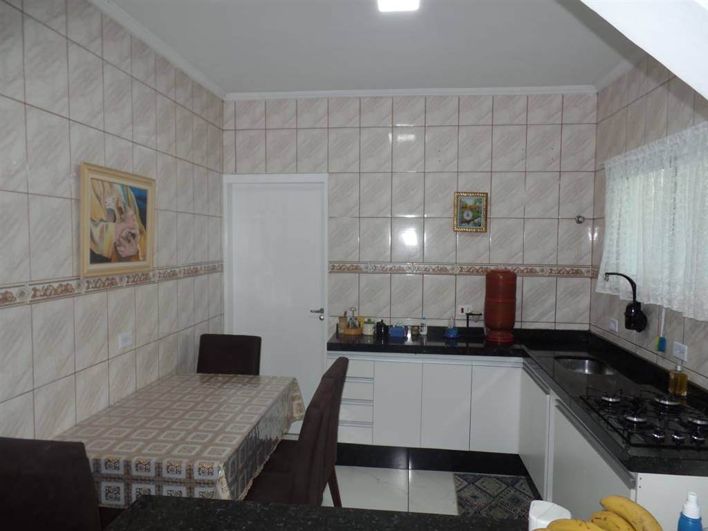 Casa com 3 quartos e 72 m² em Vila Caiçara, Praia Grande