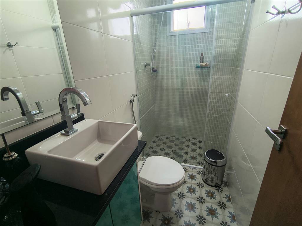 Apartamento com 2 quartos e 75 m² em Vila Caiçara, Praia Grande