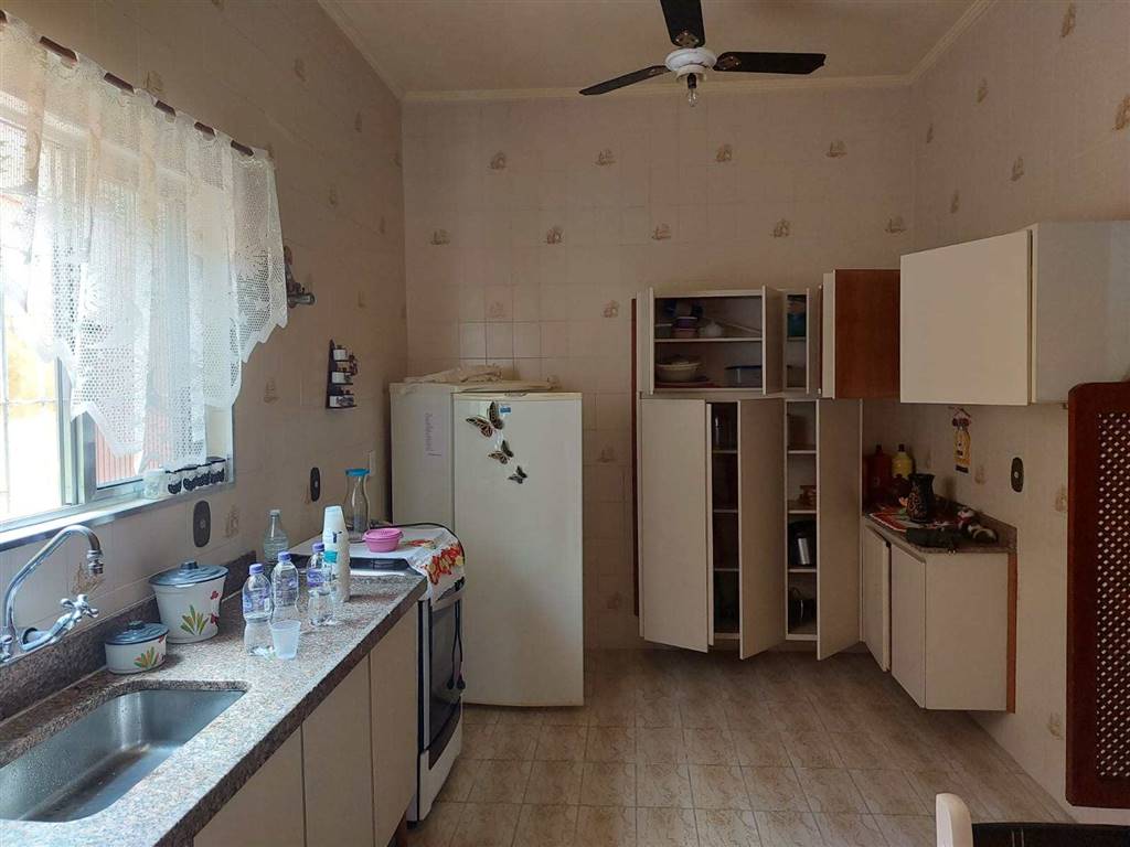 Casa com 3 quartos e 250 m² em Vila Caiçara, Praia Grande