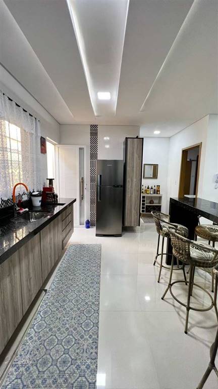 Casa com 3 quartos e 85 m² em Vila Caiçara, Praia Grande