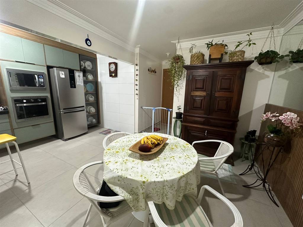 Apartamento com 3 quartos e 127 m² em Vila Caiçara, Praia Grande