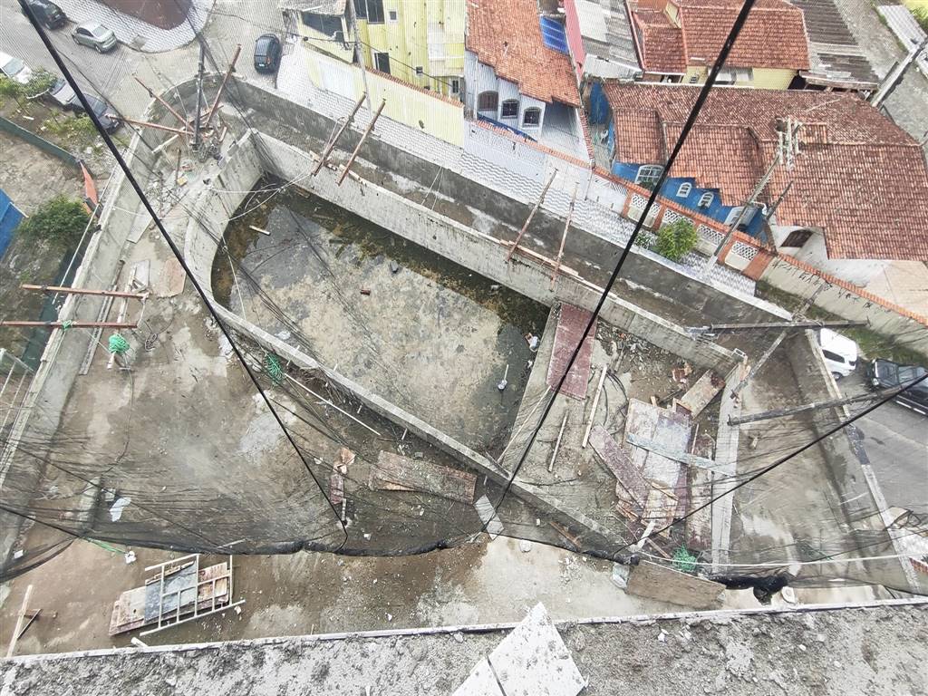 Apartamento com 2 quartos e 85 m² em Vila Caiçara, Praia Grande