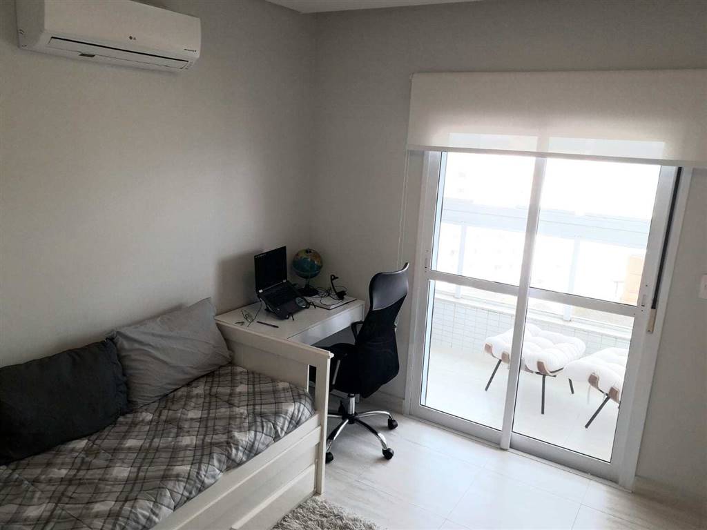 Apartamento com 3 quartos e 136 m² em Vila Caiçara, Praia Grande