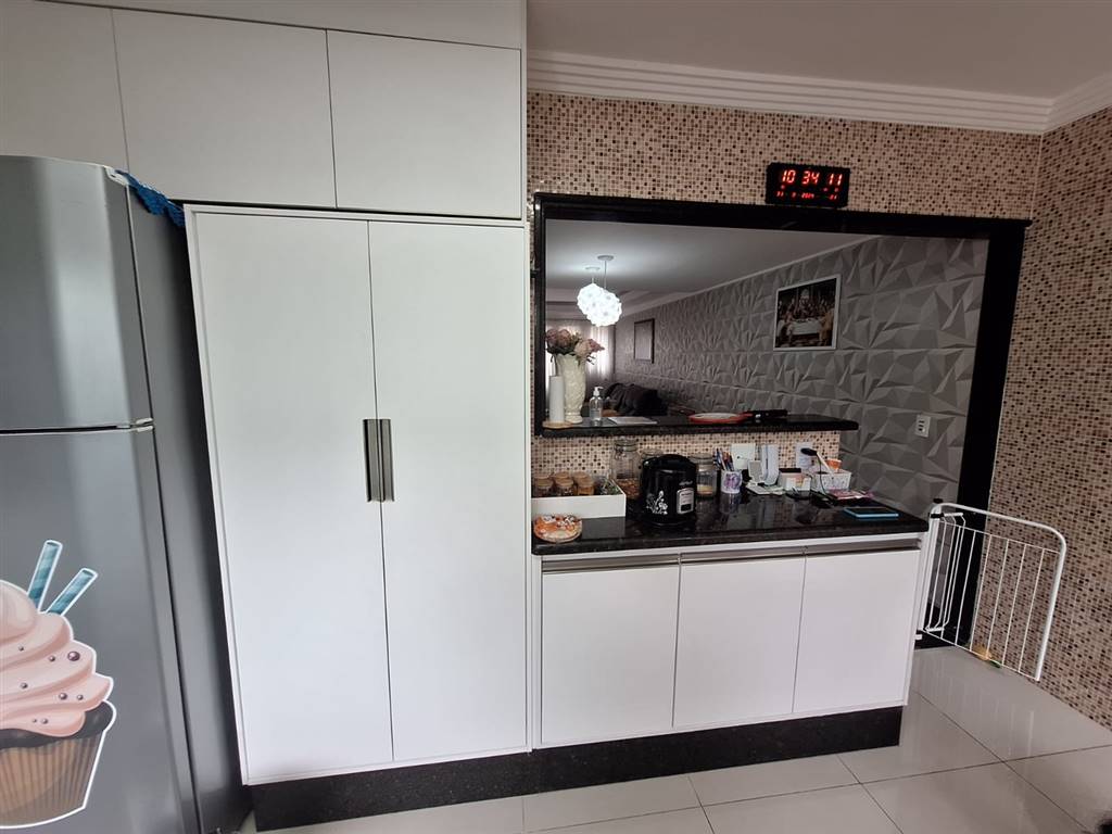 Casa com 3 quartos e 250 m² em Vila Caiçara, Praia Grande
