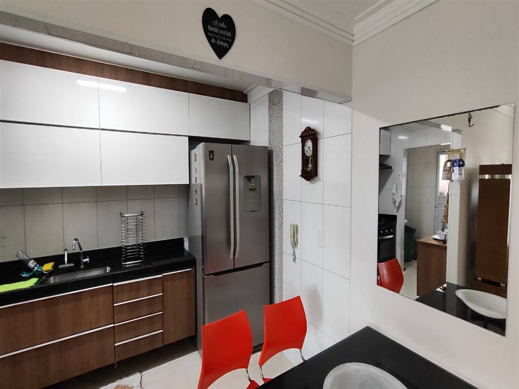 Apartamento com 2 quartos e 82 m² em Vila Caiçara, Praia Grande