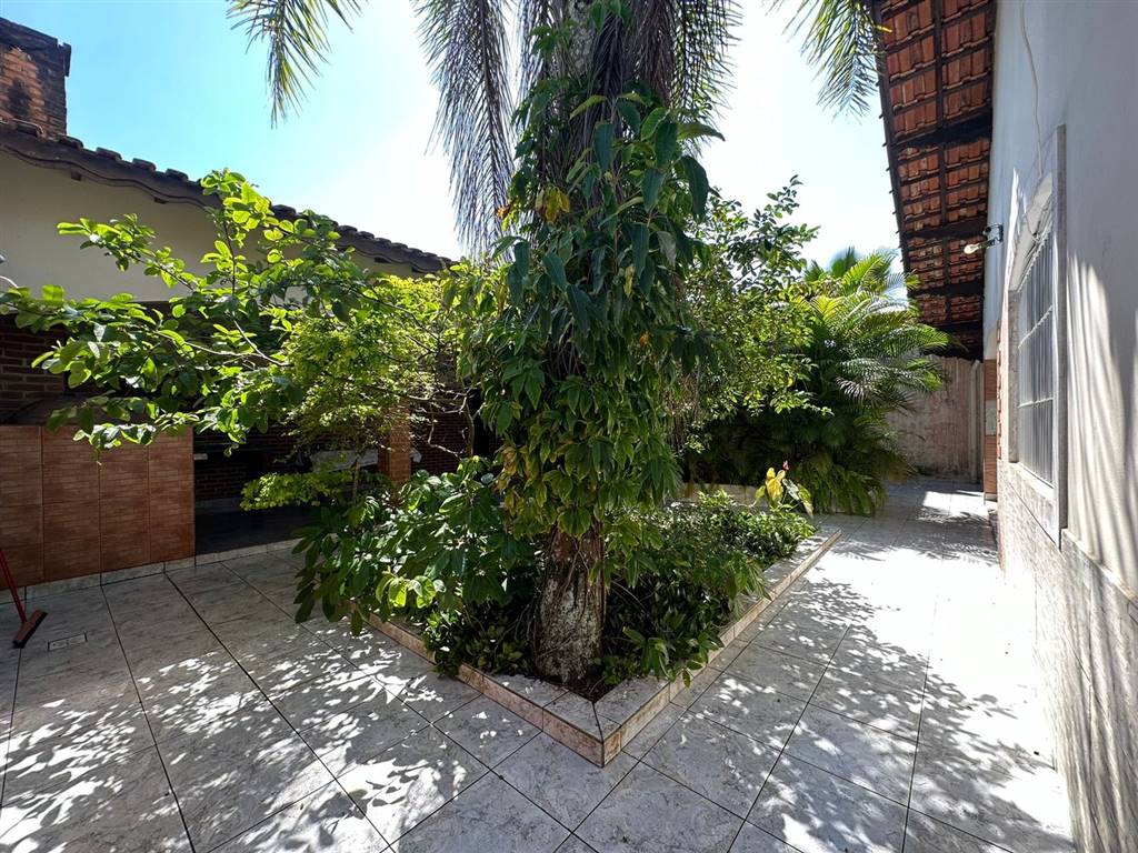 Casa com 3 quartos e 14 m² em Vila Caiçara, Praia Grande