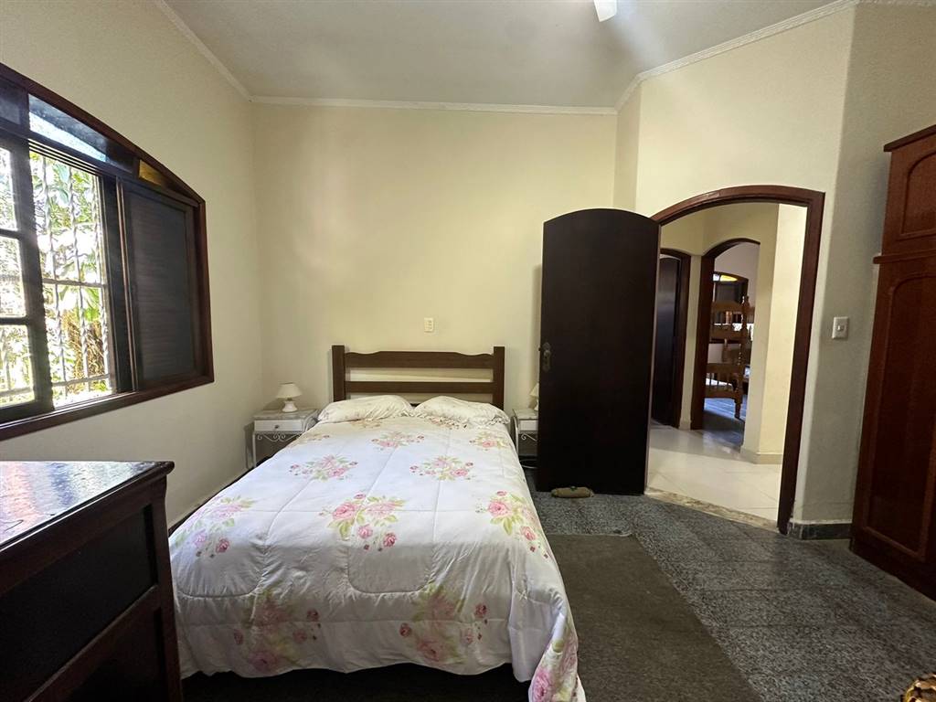 Casa com 3 quartos e 14 m² em Vila Caiçara, Praia Grande