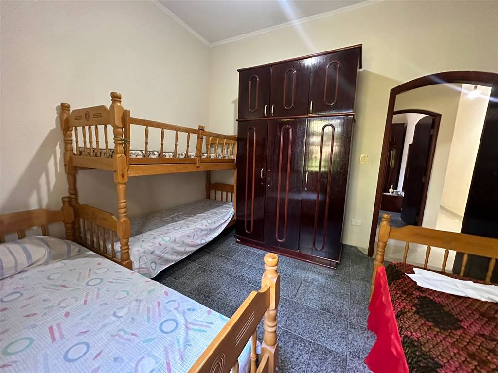 Casa com 3 quartos e 14 m² em Vila Caiçara, Praia Grande