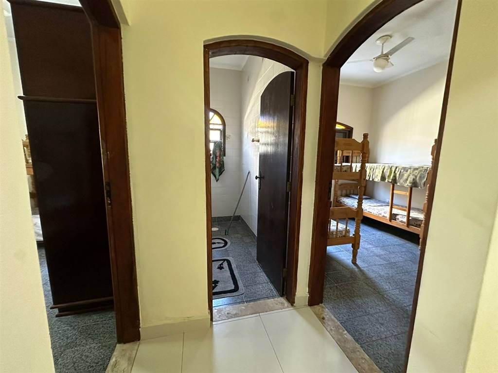 Casa com 3 quartos e 14 m² em Vila Caiçara, Praia Grande