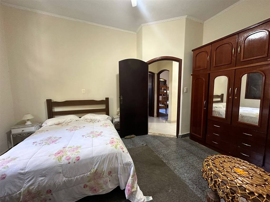 Casa com 3 quartos e 14 m² em Vila Caiçara, Praia Grande
