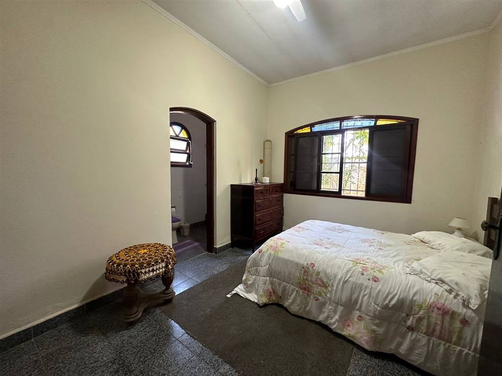 Casa com 3 quartos e 14 m² em Vila Caiçara, Praia Grande
