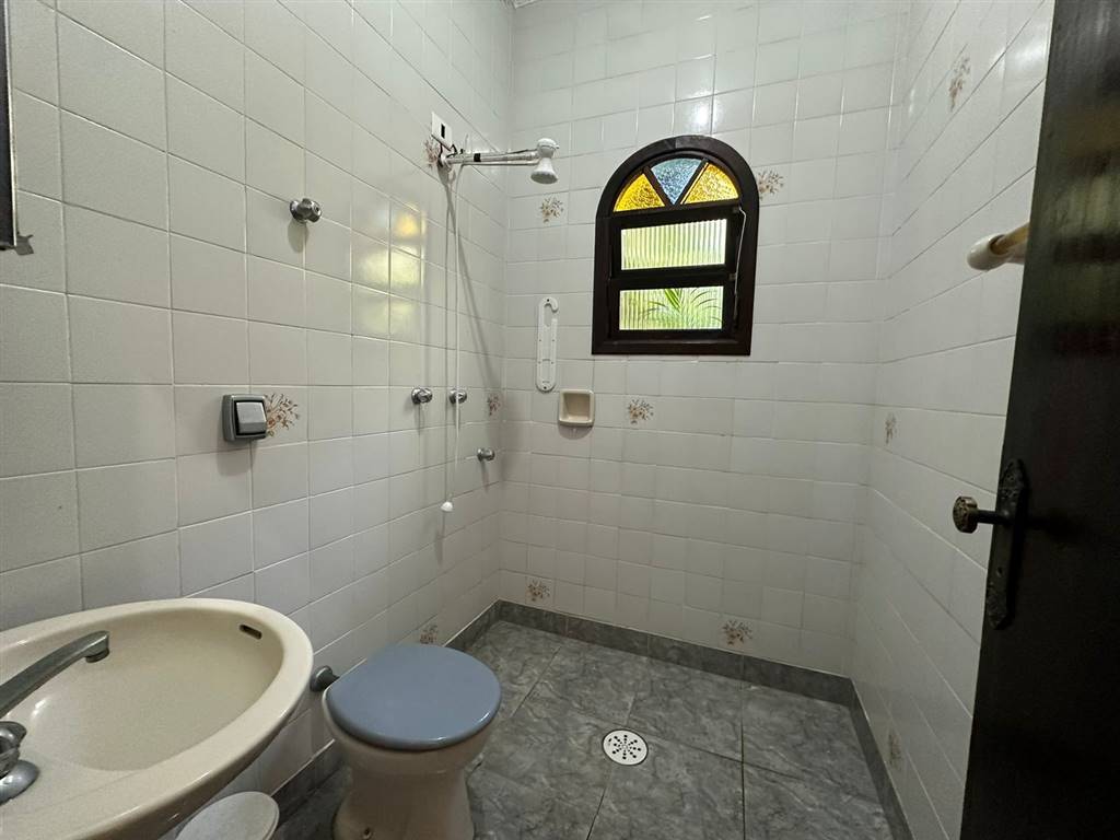 Casa com 3 quartos e 14 m² em Vila Caiçara, Praia Grande