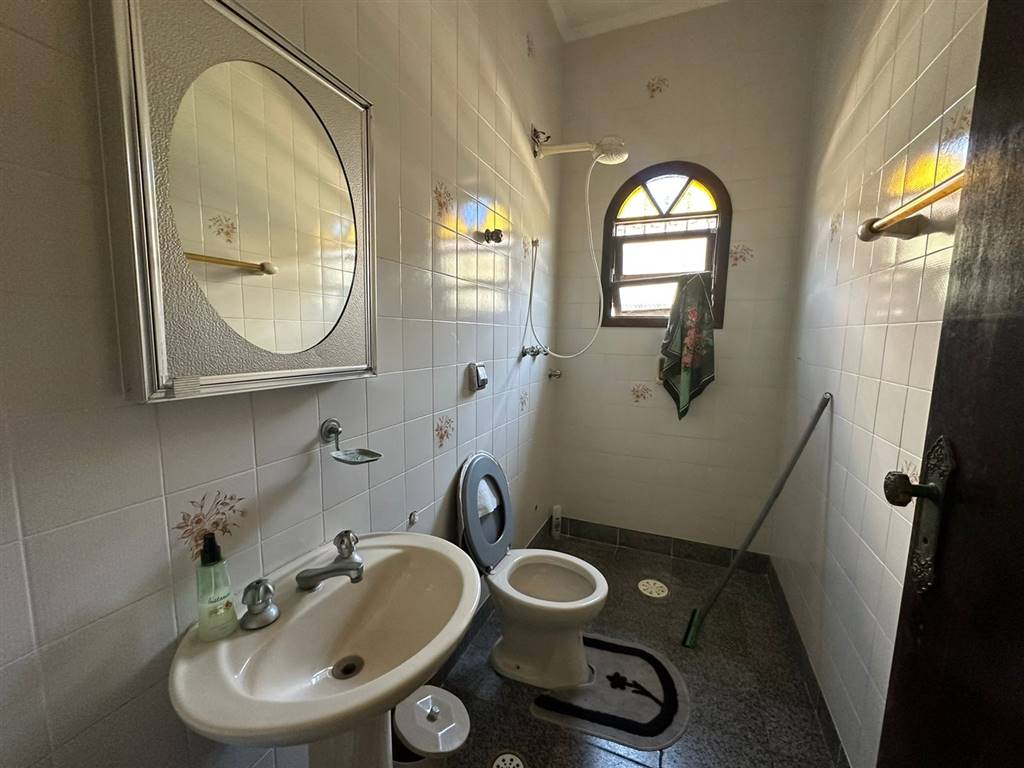 Casa com 3 quartos e 14 m² em Vila Caiçara, Praia Grande