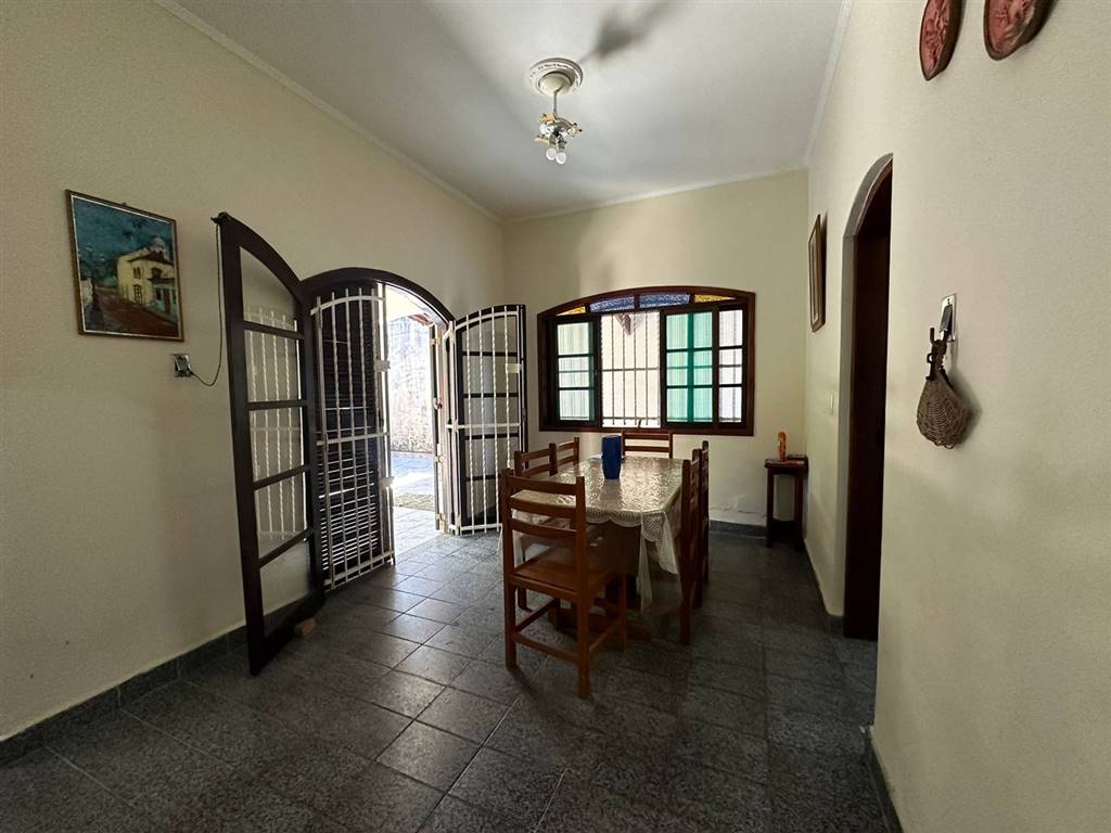 Casa com 3 quartos e 14 m² em Vila Caiçara, Praia Grande