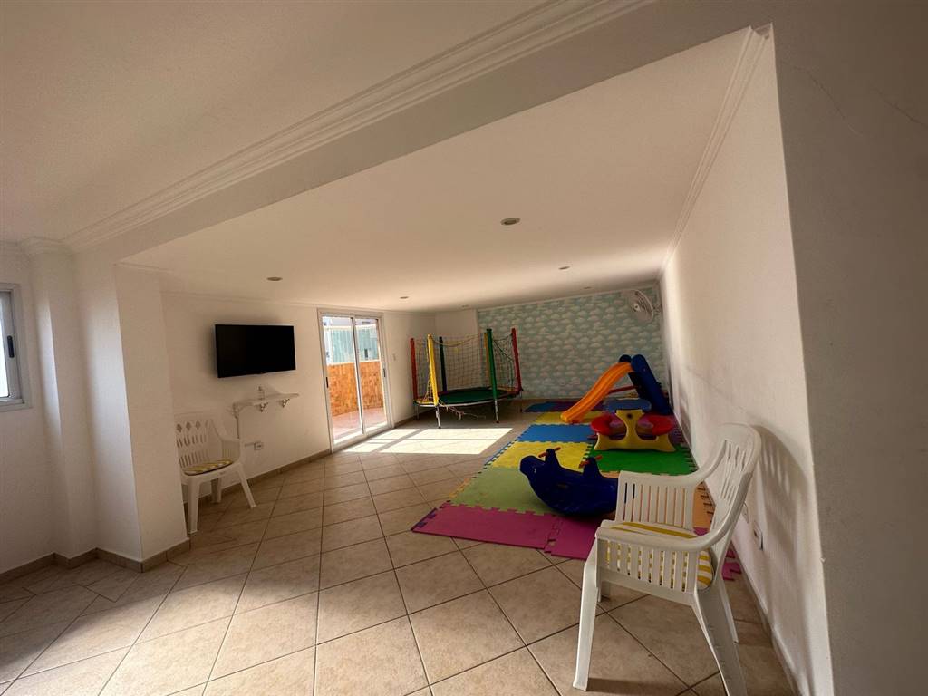 Apartamento com 2 quartos e 110 m² em Vila Caiçara, Praia Grande