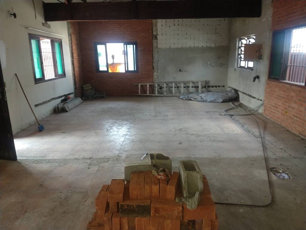 Apartamento com 100 m² em Vila Caiçara, Praia Grande