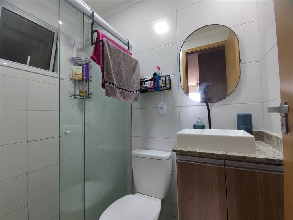Apartamento com 2 quartos e 70 m² em Vila Caiçara, Praia Grande