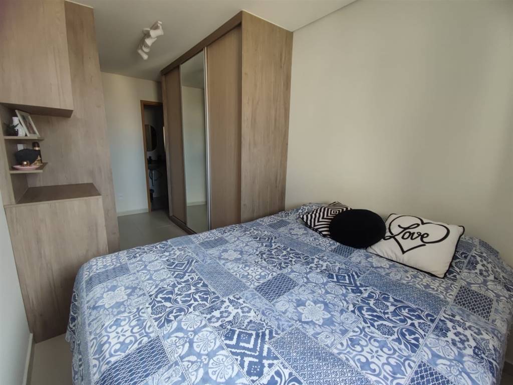 Apartamento com 2 quartos e 70 m² em Vila Caiçara, Praia Grande