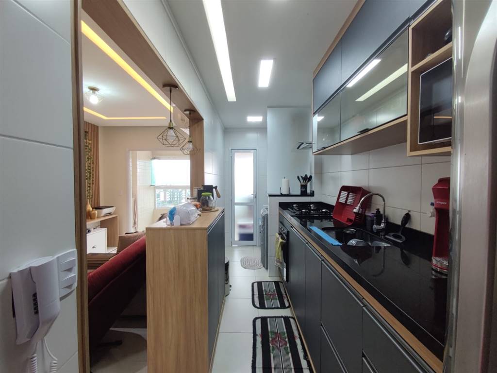 Apartamento com 2 quartos e 70 m² em Vila Caiçara, Praia Grande