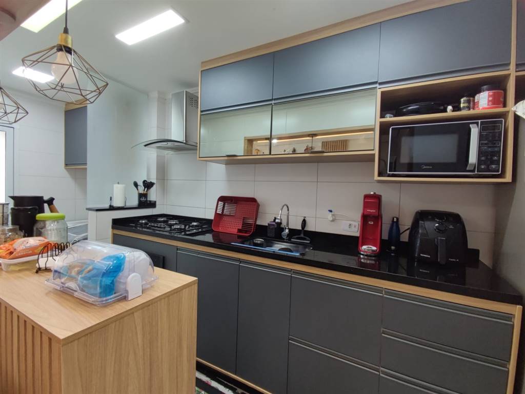 Apartamento com 2 quartos e 70 m² em Vila Caiçara, Praia Grande