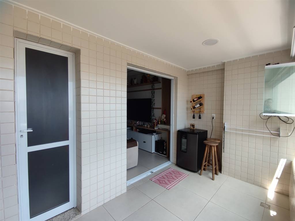 Apartamento com 2 quartos e 70 m² em Vila Caiçara, Praia Grande
