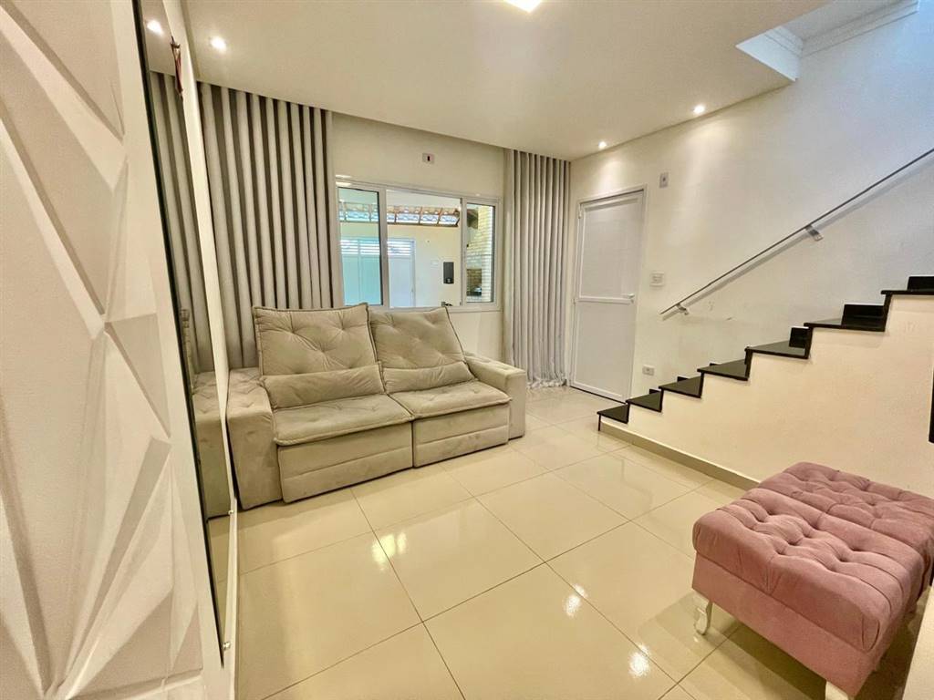 Casa com 2 quartos e 90 m² em Vila Caiçara, Praia Grande