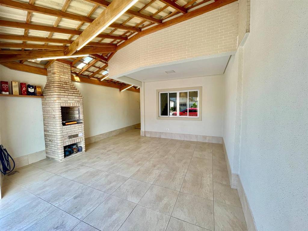 Casa com 2 quartos e 90 m² em Vila Caiçara, Praia Grande