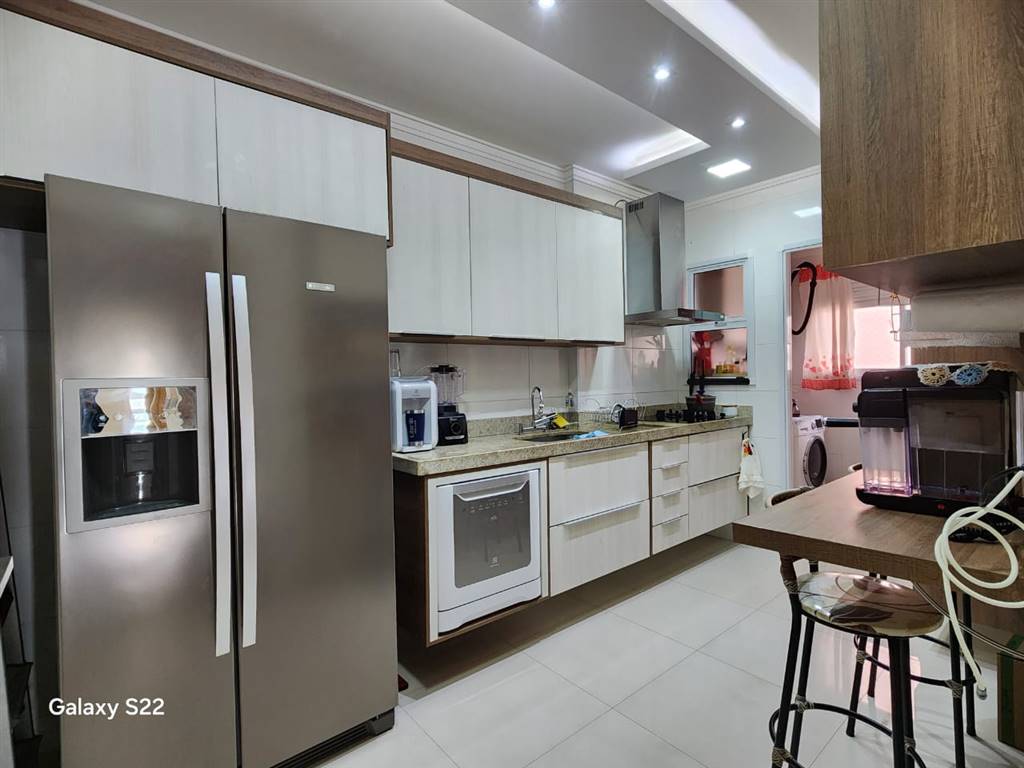 Apartamento com 3 quartos e 108 m² em Vila Caiçara, Praia Grande