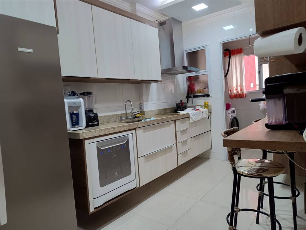Apartamento com 3 quartos e 108 m² em Vila Caiçara, Praia Grande
