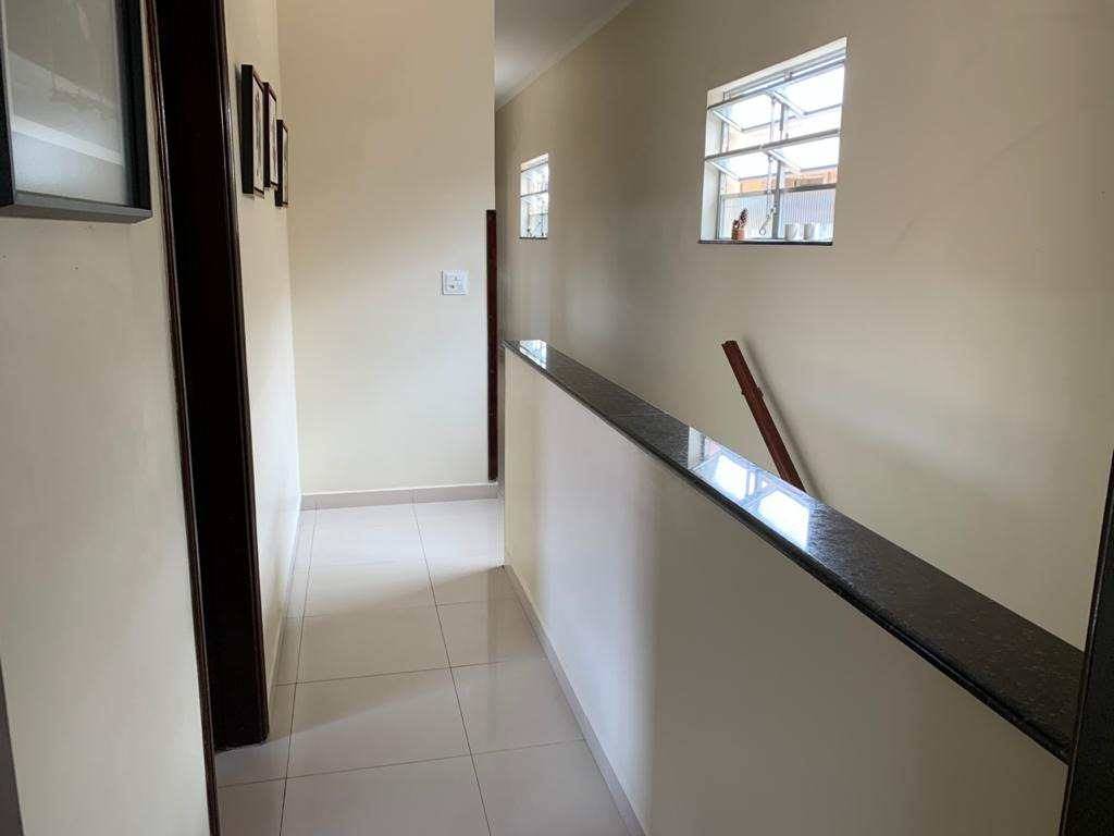 Casa com 3 quartos e 140 m² em Vila Caiçara, Praia Grande