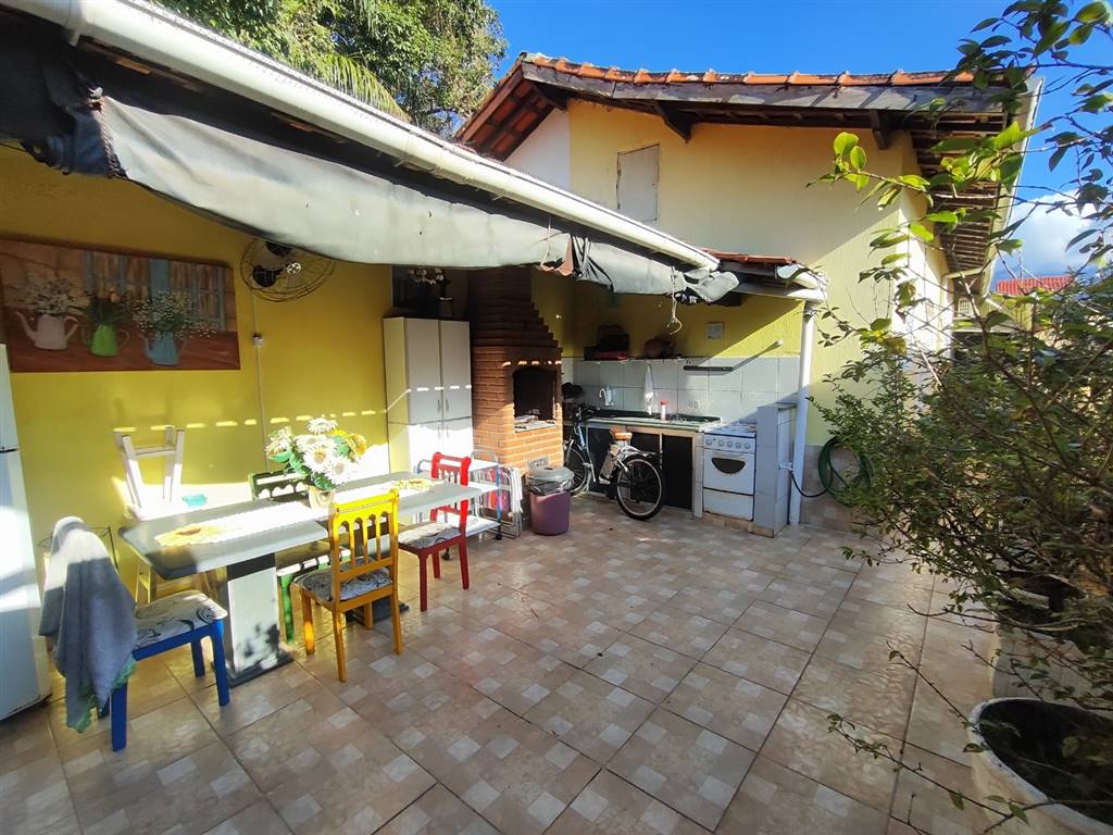 Casa com 3 quartos e 90 m² em Vila Caiçara, Praia Grande